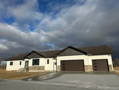 418 W 5th St Freeman, SD  Introducing NEW Stunning Home!