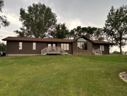 43855 280th St Freeman, SD  Amazing Views!