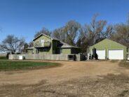 44640 276th St Marion, SD  Acreage, Lots of Bedrooms!