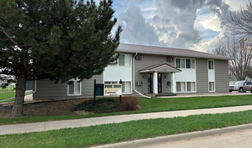 701 E 6th St Freeman, SD  Exceptional Opportunity!
