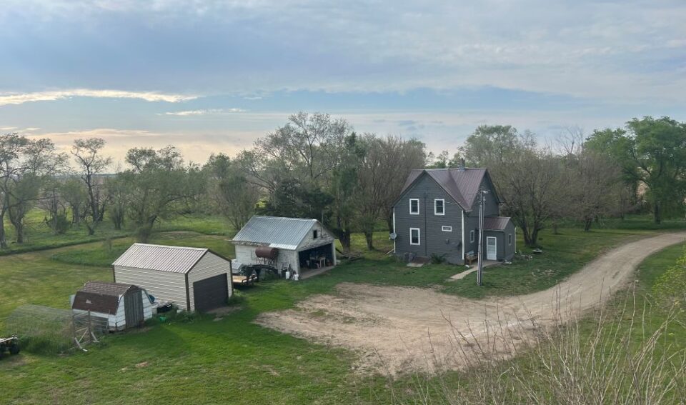 29147 437th Ave Menno, SD  Farm/Ranch/Hunting!