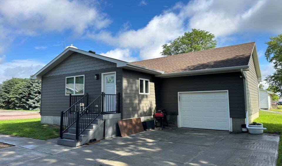 120 W 5th St Freeman, SD Fully Renovated!