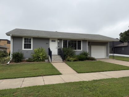 221 N 3 St Emery, SD Eye Catching Appeal!