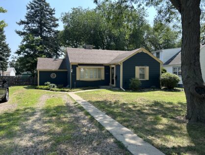1202 Pine St, Yankton SD
