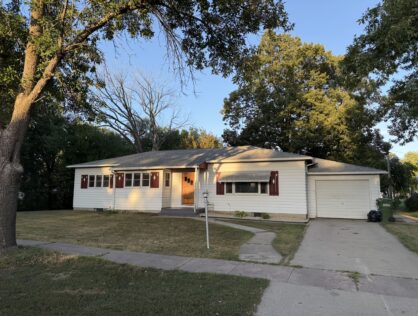428 S Walnut St Freeman, SD